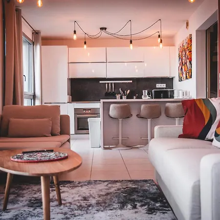 Duplex Sea View Near Monaco Ac & Parking Дом отдыха