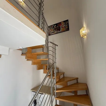 Porte De Monaco, Duplex Avec Terrasse Et Parking 아파트 로퀴에브륀캡마르탱